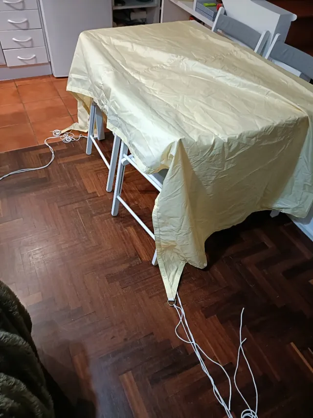 Toldo amarillo poliéster