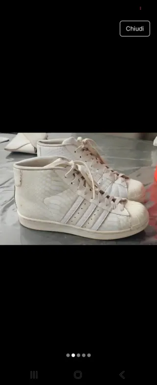 Scarpe Adidas alte beige/bianche