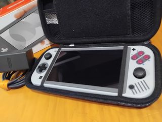 Nintendo Switch Lite Edizione Game Boy