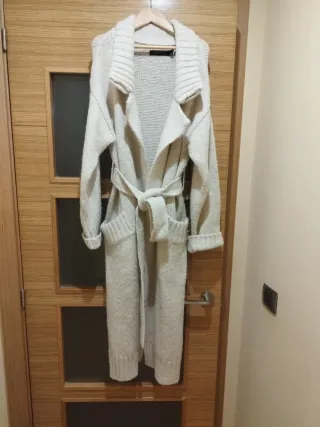 Abrigo largo de lana beige