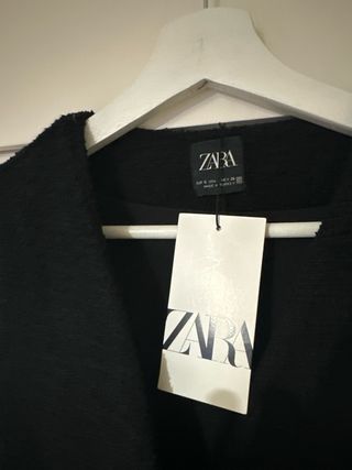 Chaleco Zara Negro Botones Dorados