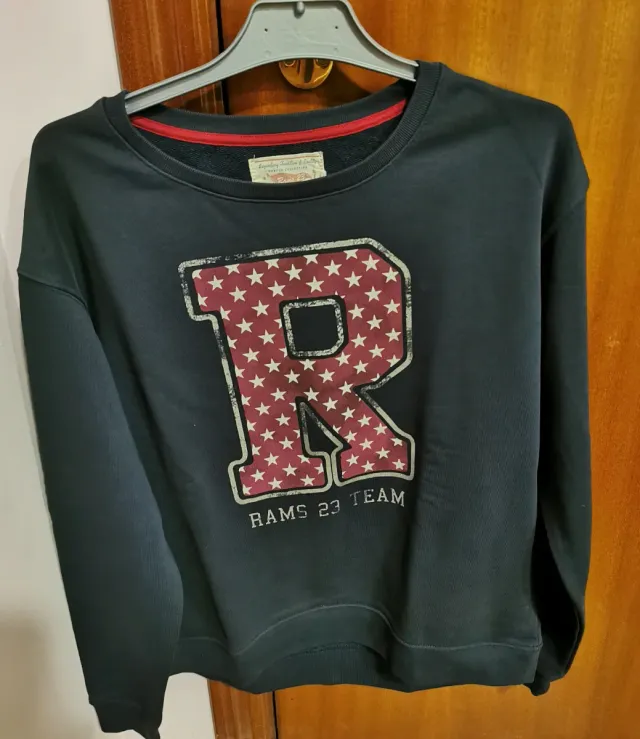 Sudadera azul marino