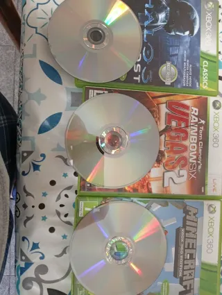 Lote Juegos Xbox 360: GTA V, Metro 2033, Halo ODST
