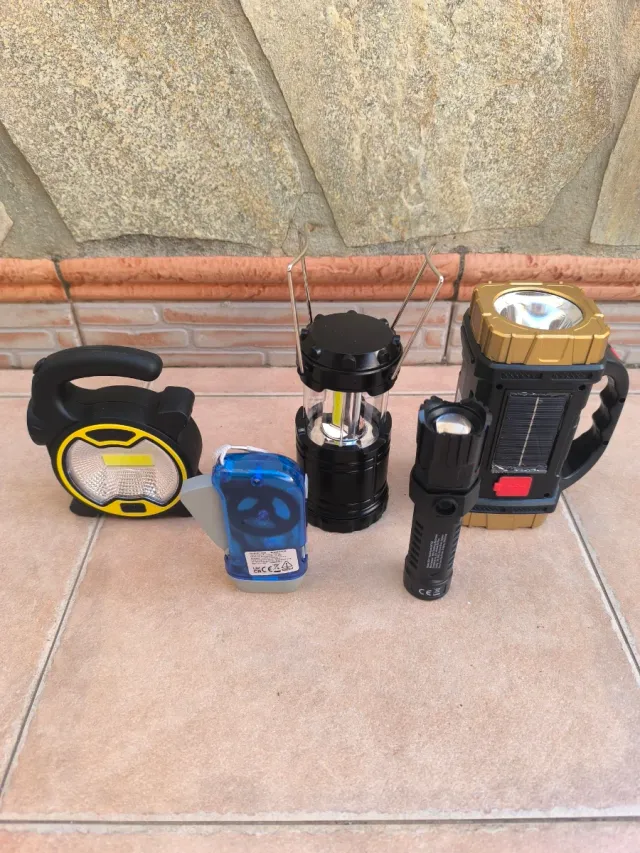 Confezione di 5 torce LED