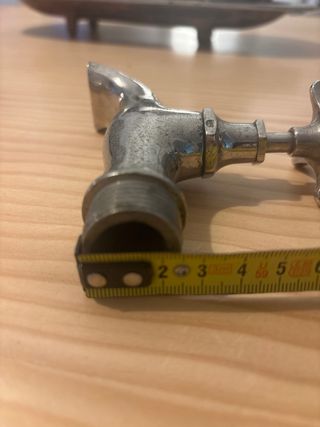 Grifos antiguos plateados pico de pato