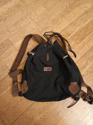 Mochila Napapijri Negra Vintage