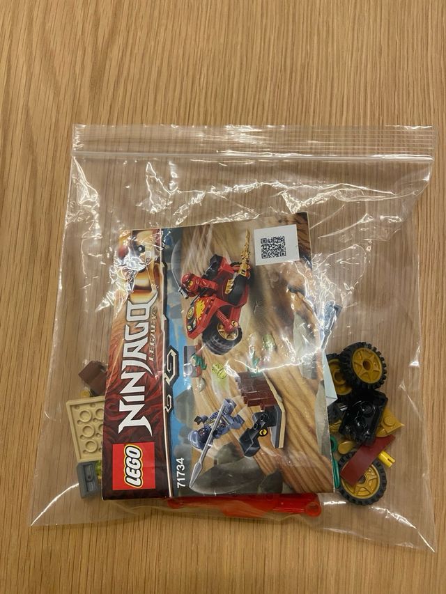 Lego Ninjago Moto y Figuras