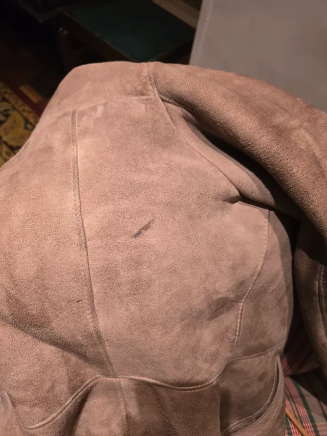 Abrigo tipo Rey León de piel y ante