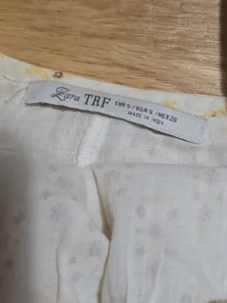 Lote de 4 vestidos. Talla S. 4,30 EUROS