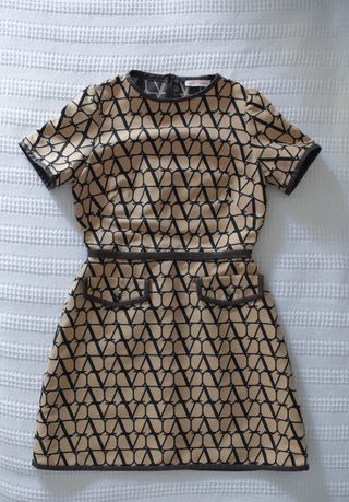 Vestido Mi Simona Alta Costura Beige/Negro