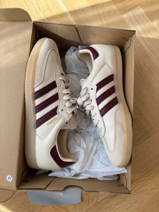 Adidas Samba Beige/Rojo Talla 42