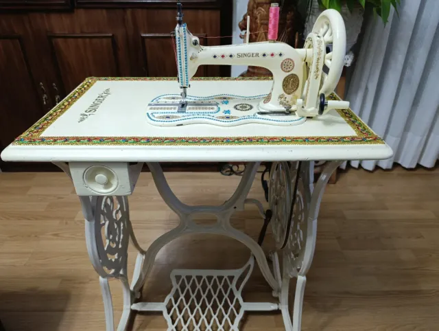 Máquina de coser Singer 1880