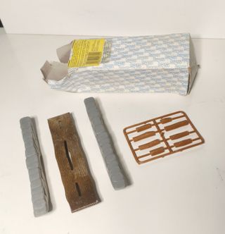 STS 4x4 Scalextric Obstaculo vado y troncos 2301