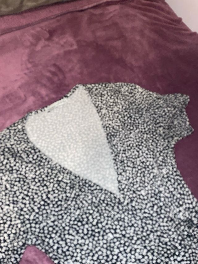 Vestido Pull&Bear flores negro y blanco