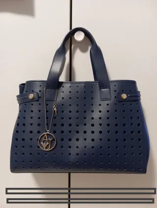 Borsa Armani Jeans blu traforata