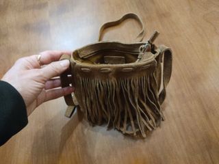 Bolso de ante para niña con flecos Zara Girls