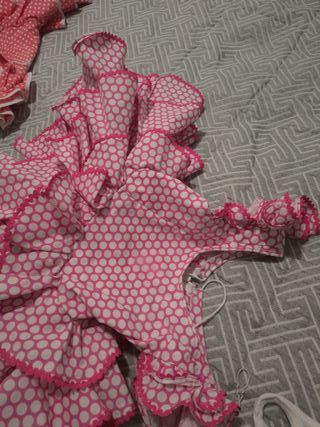 Traje de flamenca niña rosa lunares