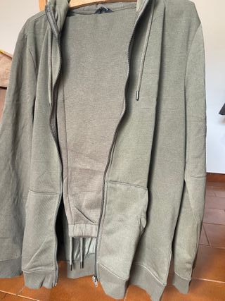 Chándal hombre verde oliva
