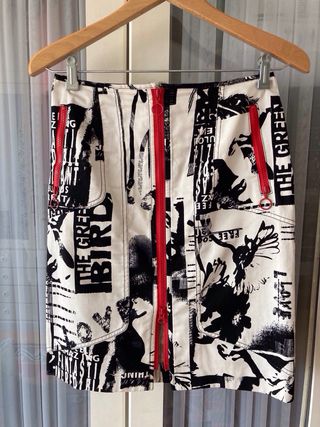 Falda T. 38 y Americana Purificación García.