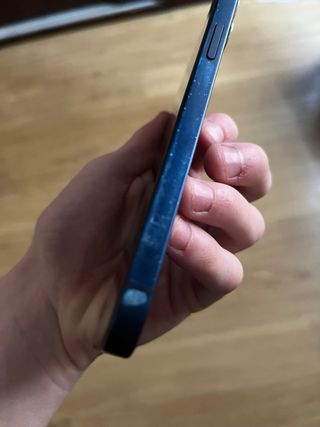 iPhone 12 128GB Azul + Accesorios GRATIS