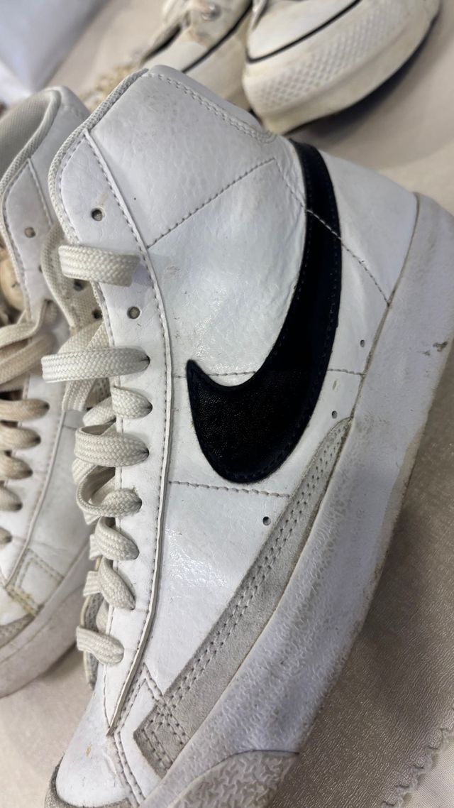 Nike Blazer Mid '77 Blancas Talla 42