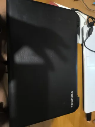 Toshiba Satellite C50D para piezas