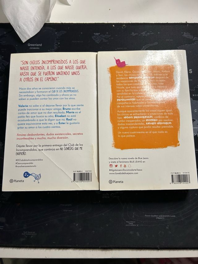 Dos libros de Blue Jeans