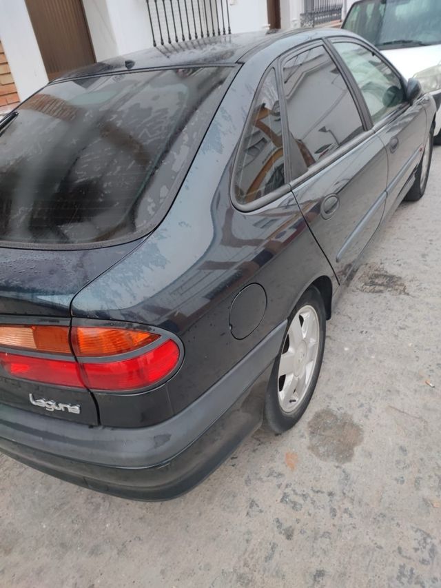 Renault Laguna 2000