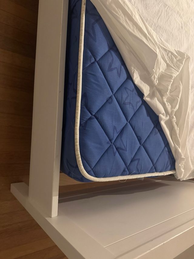 2 Camas 90x200 cm, OPORTUNIDADE!!