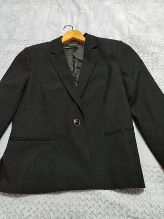 Chaqueta Zara Basic Negra
