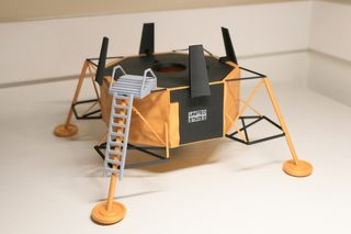 Modello 3D Apollo Lunar Module + CSM in scala 1/32