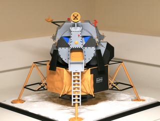 Modello 3D Apollo Lunar Module + CSM in scala 1/32
