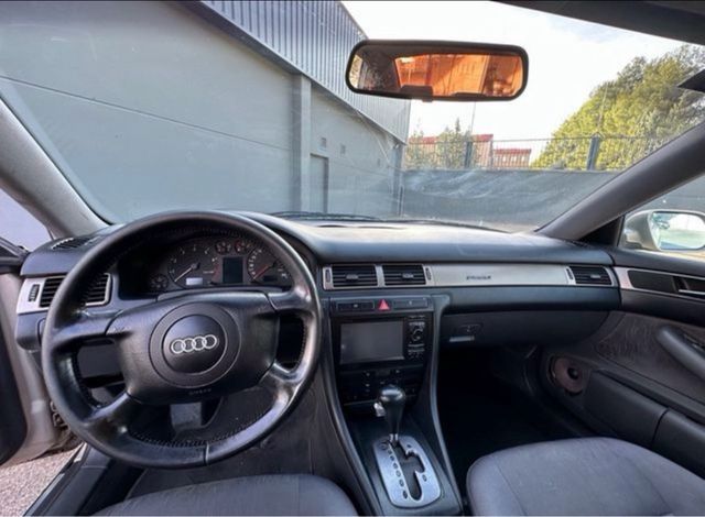 Audi A6 2001