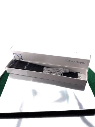 Abanico Celso Hoyo Negro Dorado