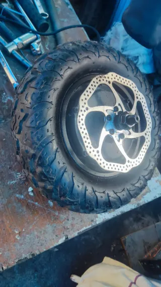 Rueda motor CECOTEC Doble Z 75