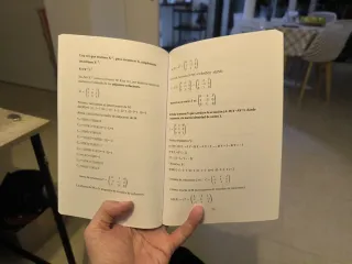 46 Problemas resueltos de Matemáticas Aplicadas...