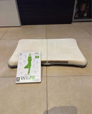 Wii Fit + Wii Balance Board Nintendo