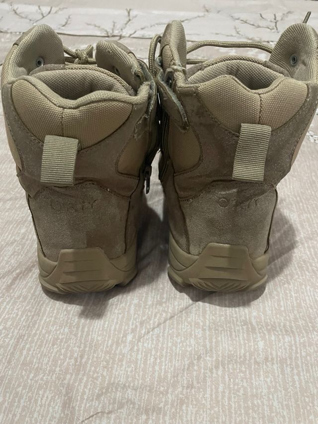 Botas táticas OKLY bege