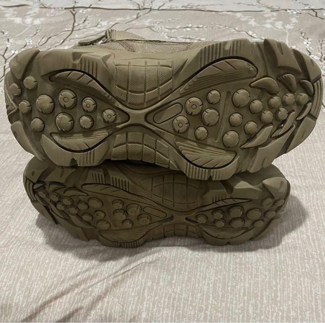 Botas táticas OKLY bege