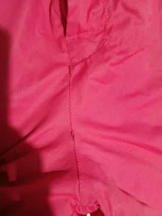 Pantalón de nieve rosa con guantes talla 13/14