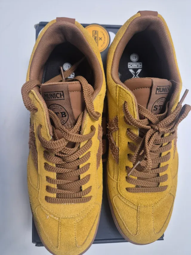 Zapatillas Munich Marrones y Mostaza