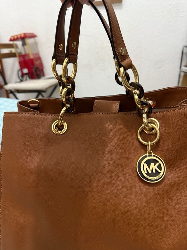 Bolso Michael Kors Marrón y Dorado