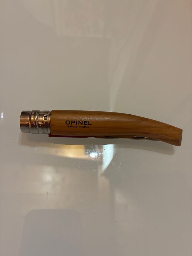 Coltello Opinel in legno