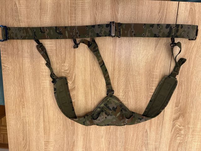 Trinchas militares camuflaje