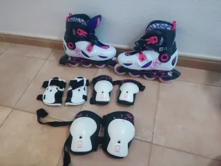 Patines en línea niña con todos sus complementos