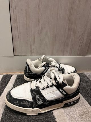 Zapatillas Louis Vuitton Blancas y Negras