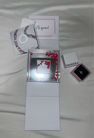 Anillo Pandora Corazón Rojo