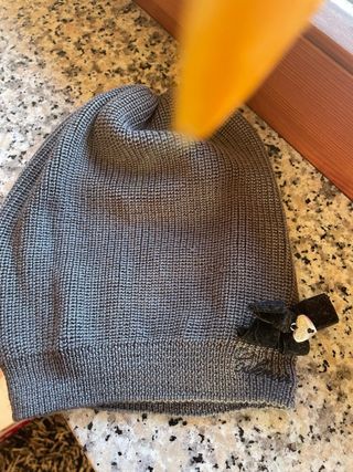 Cappello Cafe' Noir grigio con fiocco