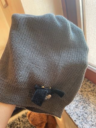 Cappello Cafe' Noir grigio con fiocco