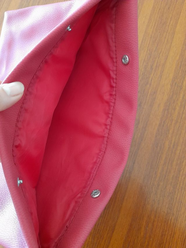 Beauty case fucsia Phyto Paris, nuovo, mai usato.